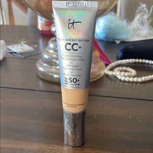 IT Cosmetics Your Skin But Better CC+ Cream - Medium